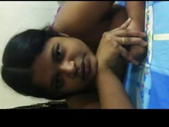 Desi bangla debbo renndini sukaaɓe rewɓe e kamera hindi sexy udditiiɗo jokkere enɗam