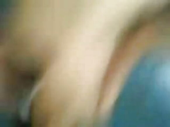 Ɓiɗɗo debbo belɗo desi ɓaleejo e sukaaɓe blowjob video e filmo sexy chudai