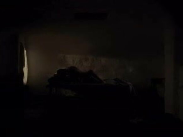 - Freida pinto film sexy hindi timmuɗo hd