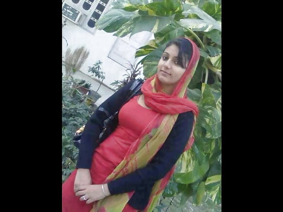 Slide 3G Aunty India