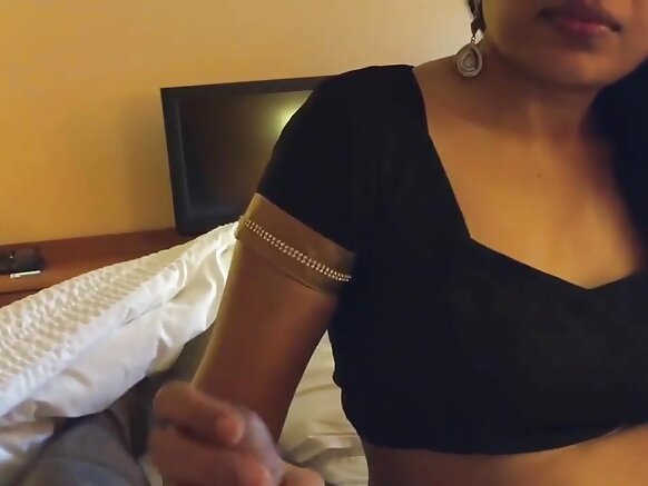 Ɓiɗɗo debbo indiyanke belɗo ina muusi ɓuuɓri belndi Kareena Kapoor filmo video sexy