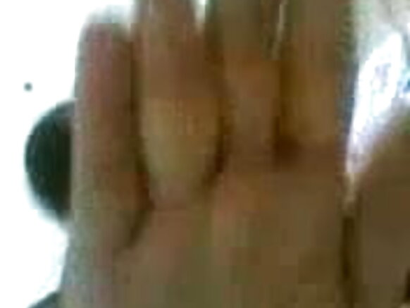 Tits mawɗo hollirta 5 Uddit Sexy Khan