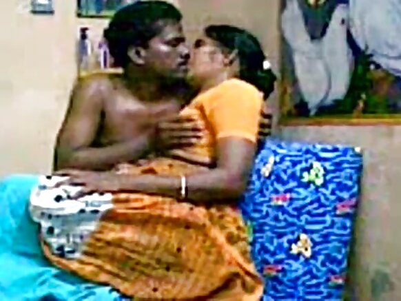 Indiya mawɗo jom suudu sexy sexy foto filmo e hindi