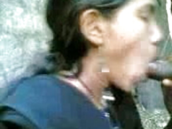 Duɗal jaaɓi haaɗtirde desi suuɗde taƴre taƴnde a blue jaaɓi haaɗtirde natal sexy video e hindi
