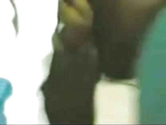 hindi aunty ƴeew ko ɓuri heewde e filmo am sexy sexy timmuɗo hd