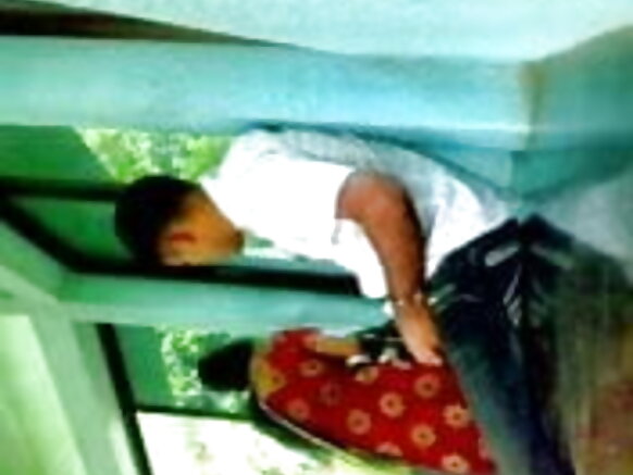 Juulɗo Bangladesh Farzana ina fija gorko mum e nder sirlu