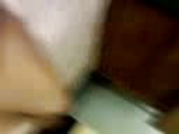 Bustonous desi wabi busty hollirta jawdi giɗo mum e webcam