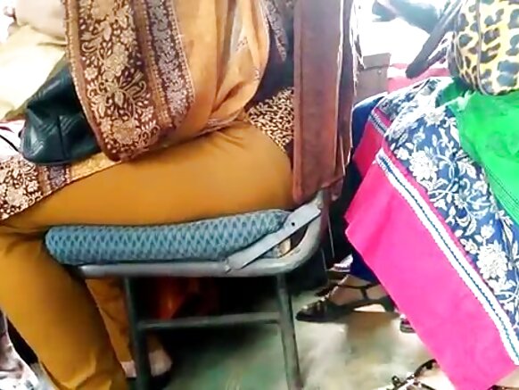 Bangladesh film hindi sexy bus scene
