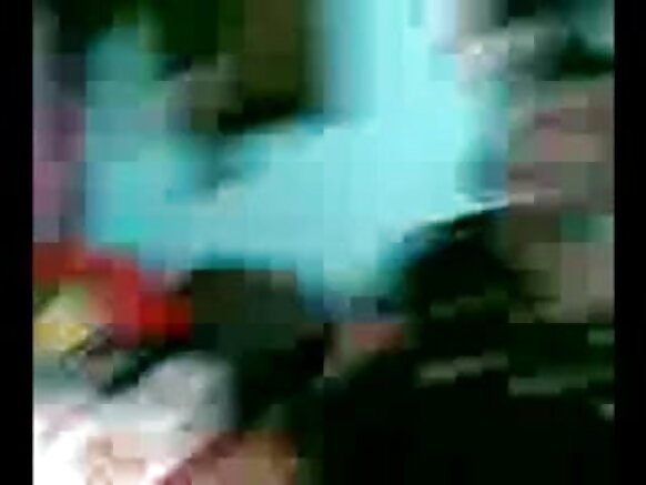 Suka gorko indiyanke ina etoo weltaade e aunty mum indiyanke sirlu sexy foto hollirde e hindi aunty