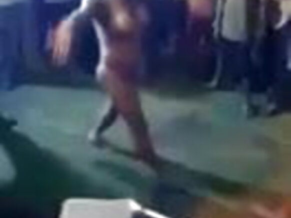 Amateur public neldu amateur sexy film striptease