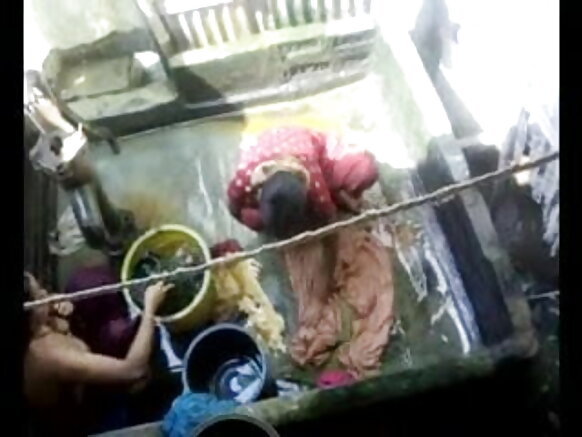 bangla desi wuro desi wuro sukaaɓe rewɓe ina loota e nder wuro dhaka gardiiɗo hindi sexy mine video (5)