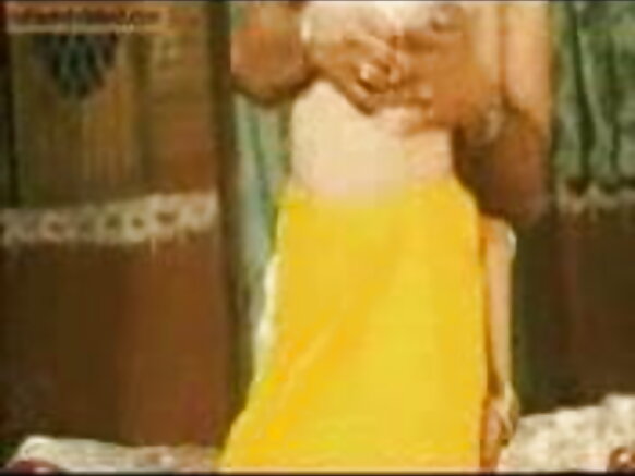 sexy hindi indian video hd film mawɗo boobs aunty