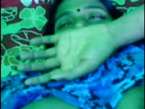 Bangla desi aunty ina jokkondiri e ɓiyum debbo keeriiɗo jannginoowo keeriiɗo keso sexy hindi filmo jannginoowo