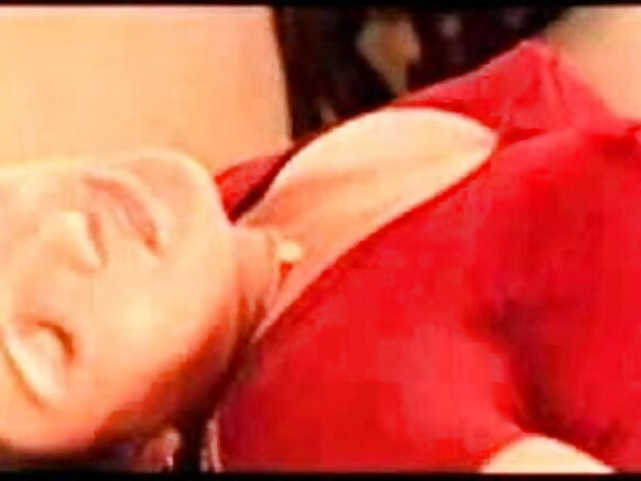 Ɓiɗɗo debbo ina haala daartol jokkere enɗam e nder hindi sexy hindi foto daartol feccere 3 e nder hindi