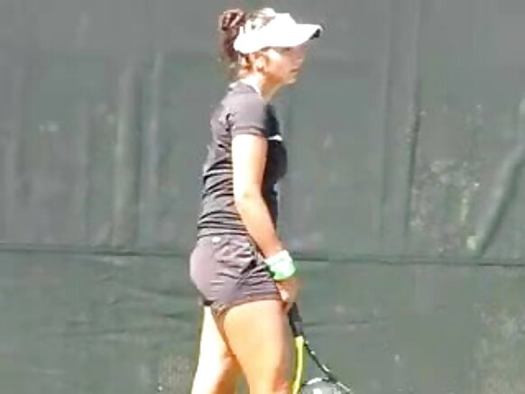 SANIA SANIA MIRZA REBEAS BOTAS HINDI HINDI FILM SEXY