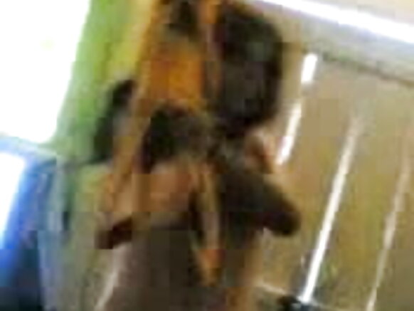 Desi wuro teen ina jogii sukaaɓe vanilla sex sexy film video e ɗemngal Engele