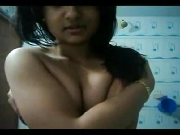 India babe video waɗi hoore mum e nder suudu lootorde