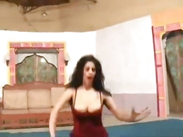 Hot actress mo woyla japan india filmo sexy filmo sexy nde pakistan hollirta boobs mum