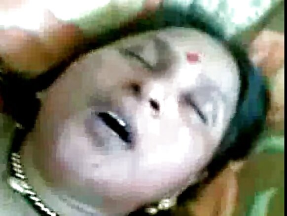 Maduro wuro jom suudu ummoriiɗo to woyla galle indiya desi bf udditi filmo fuck sexy