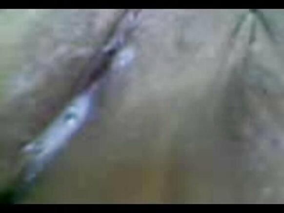 Desi aunty cumming nder hd sexy hindi film