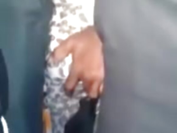 Jogaade jeewte sirlu e nder sirlu public train sexy hd film