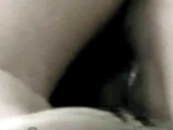 Desi desi debbo waɗi naange deol filmo sexy