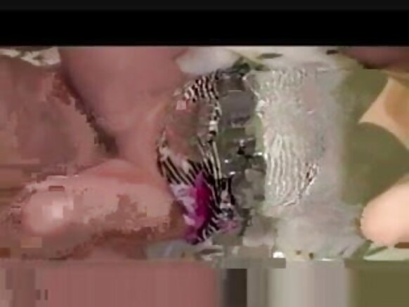 Filmo sexy laga ki penis occidental, sizes ɗiɗi jooni ina mawni no feewi e suka debbo pakistaan