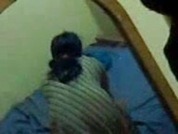 Desi aunty hindi hd film sexy aunty ina jokkondiri e gorko mum e nder sirlu wideyoo nanngaa