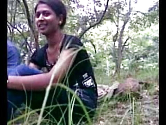 Kolkata jaami'aare suka debbo sex video nder ladde i foto sexy video yo jaami'aare