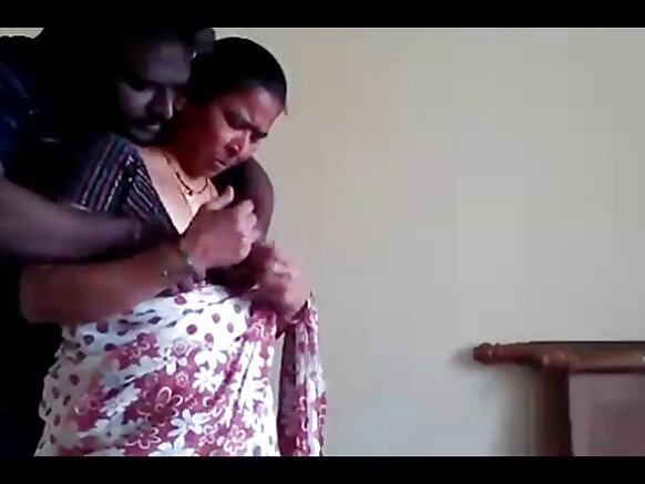 debbo mawɗo fucked e suka engele natal sexy