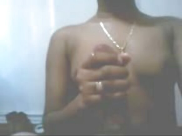 Desi debbo hokkude jannginoowo desi engele sexy film