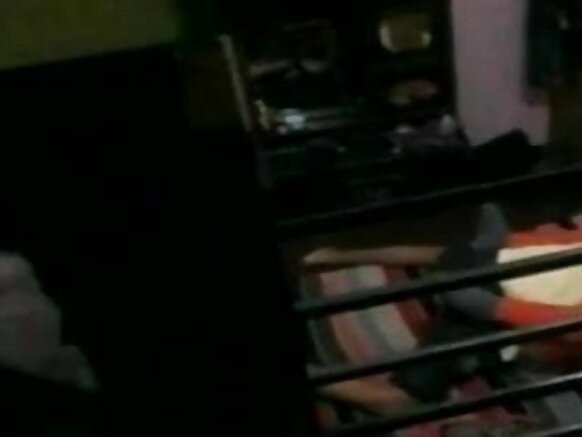 Indiya bf video film sexy hindi nanngi giɗo mum debbo e kamera suuɗiiɗo to galle