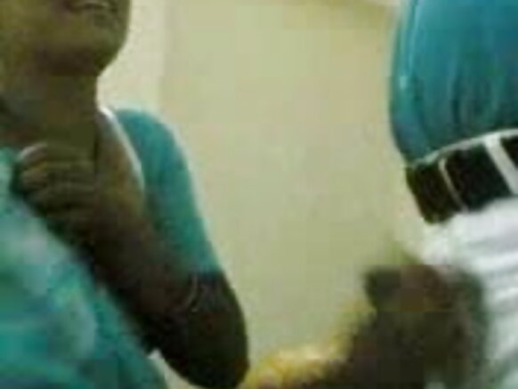 desi aunty hindi film sexy en hindi e sehilaaɓe desi