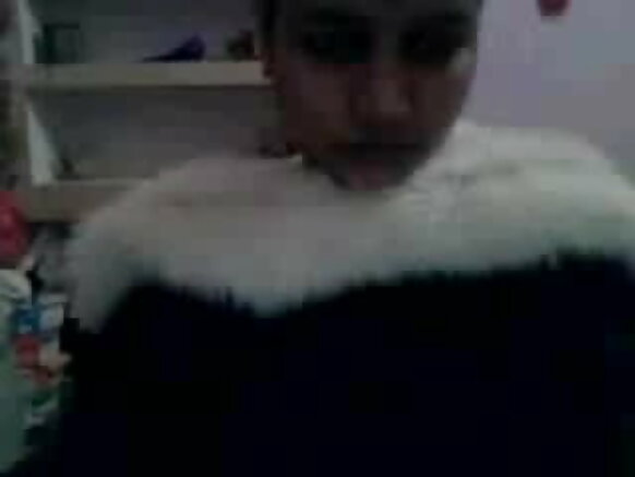 Hot indian busty Nena fuɗɗotoo ko e ɓuuɓri mum mawndi e webcam