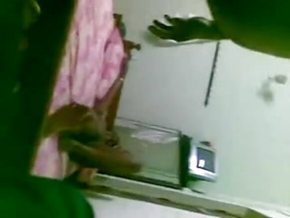 ɓaleejo indian ébène aunty sexy film sexy sexy min