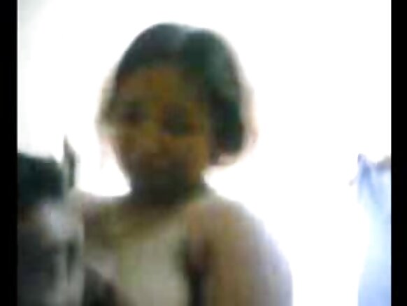 Sexy aunty hollitii ɓuuɓri mawndi natal wideyoo sexy kerala anti ɓuuɓri