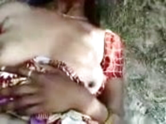 Aunty indiyanke ina hokka blowjob e kliyanke mum