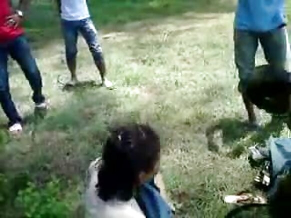 Tharki kaaw sexy dirty film e suka debbo