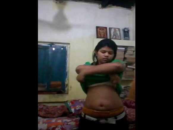 filmo bangla hindi filmo sexy chinmoi jommbaajo ina ƴattoo e kamera