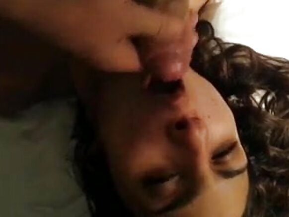 Indian ina yiɗi suuɗde coccorgal e fuck film sexy mo foti yahde e coccorgal ɓuuɓngal