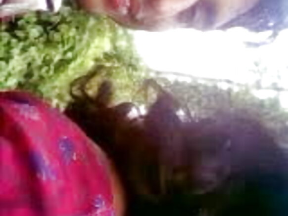 Desi suukara ɓiɗɗo debbo desi hindi filmo sexy hollirta filtiraa