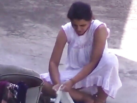 Sexy Upskirt Engele filmo wideyoo arandeere #54