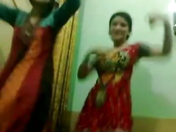 Aunty ɓuuɓɗo ina weltii e jimɗi pakistan bf hindi